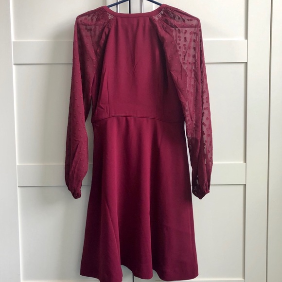 ✨Price Drop✨ Ann Taylor - Chiffon Dot Sleeve Dress - Picture 4 of 7